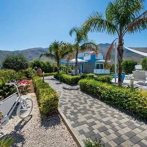 Blue Resort B&B